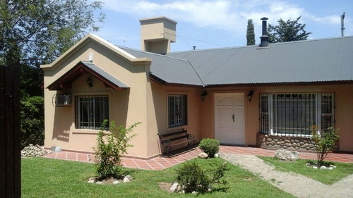 Imagen 1 de 17 de Casa En Venta En Potrero De Los Funes