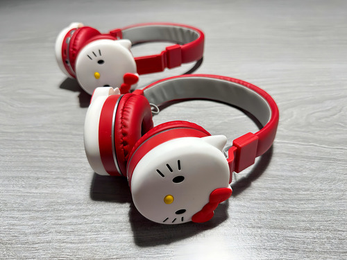 Audífonos Bluetooth De Diadema Hello Kitty Ah-806d Color Rojo