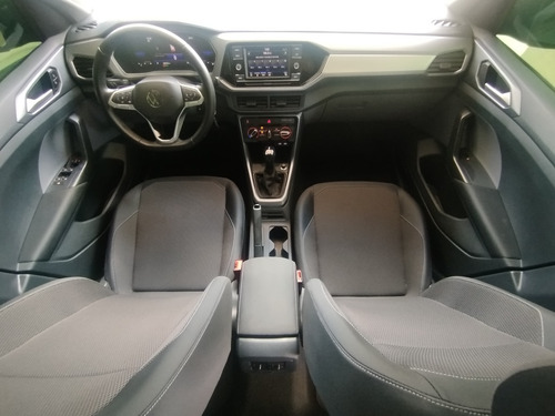 Volkswagen T-Cross 1.0 200 TSI TOTAL FLEX AUTOMÁTICO