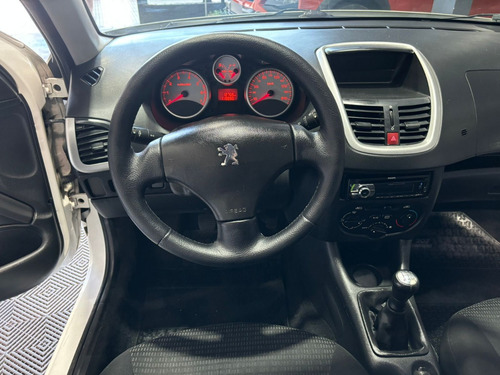 Peugeot 207 1.4 Active 75cv