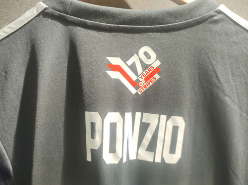 Camiseta River Plate Adidas 70 Años 3 Stripes 23 Ponzio (Usado)