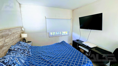 Casa Minimalista De 4 Amb Con Local Totalmente Independiente