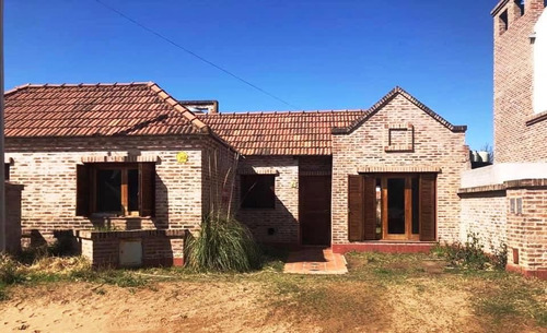 Casa Barrio Los Fresnos En Venta En Trenque Lauquen