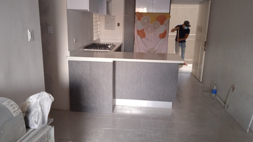 Imagen 4 de 5 de Topes De Granito Cuarzo(silestone) Y Mármol Para Cocinas Y B