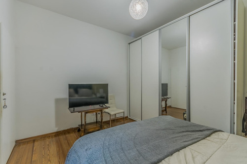Venta P.h. 4 Ambientes, Con Patio, Quincho Y Terraza Propia. Barrio Flores. A Nuevo !!!