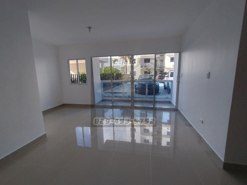 Primer Nivel En La Hispanoamericana Nuevos Apartamento Tipo