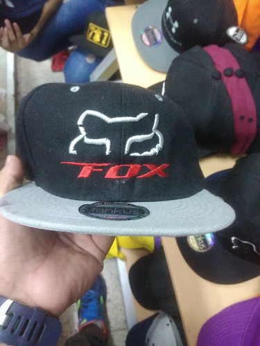 Imagen 6 de 10 de Gorras Planas Juveniles Yankees.la. Chicago Bull. Jordans