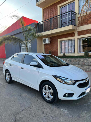 Imagen 3 de 10 de Chevrolet Prisma 2019 1.4 Lt 98cv