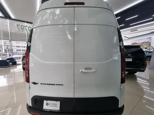 Chevrolet Express Max 2.0Td Cargo Mt