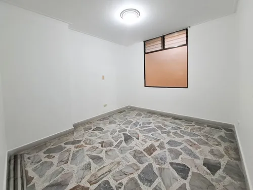Apartamento En Venta En Laureles Cerca Al Primer Parque