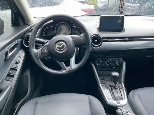 Mazda 2 Touring At 2016