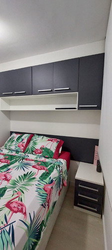 Apto Com 2 Quartos, Cozinha E Escritório Mobiliado