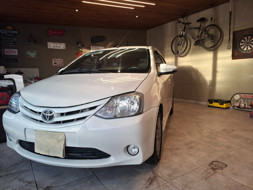 Toyota Etios 1.5 Xls