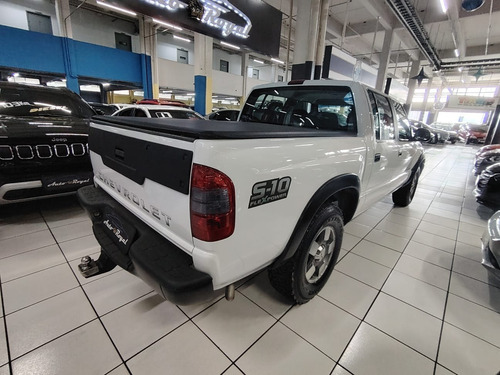 Chevrolet S10 2.4 Advantage Cab. Dupla 4x2 Flexpower 4p