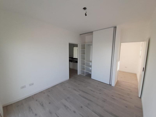 Imagen 4 de 13 de Moderna Casa A Estrenar En Cantón - Islas