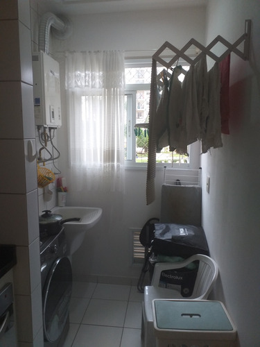 Apartamento Para Alugar Com 2 Dormitórios Sendo 1 Suíte