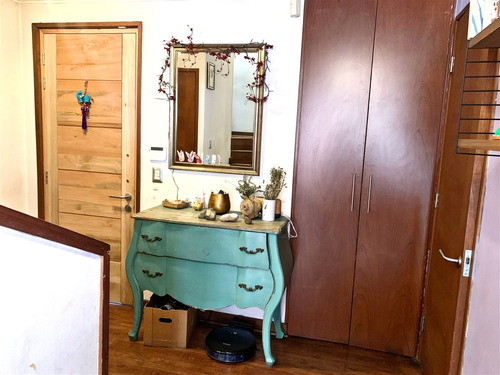 Casa En Arriendo De 4 Dorm. En Las Condes