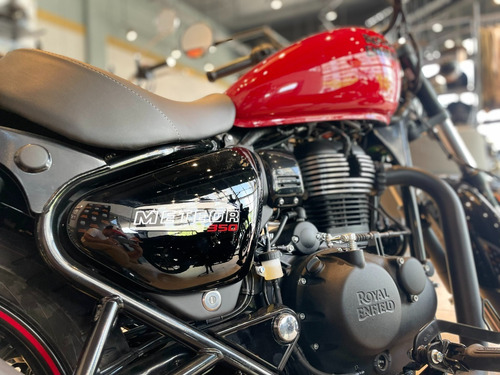 Imagen 11 de 25 de Royal Enfield Meteor 350 0km