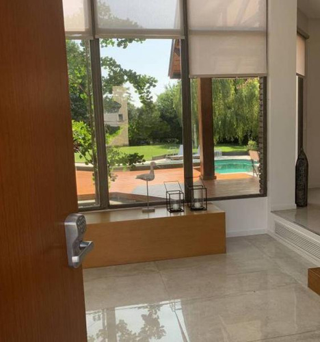 Imponente Casa En San Diego, Moreno