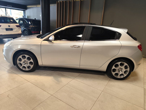 Alfa Romeo Giulietta 1.4 Distinctive Multiair 170cv Tct