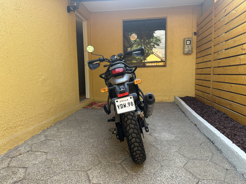 Royal Enfield Scram 411 - Semi Nueva