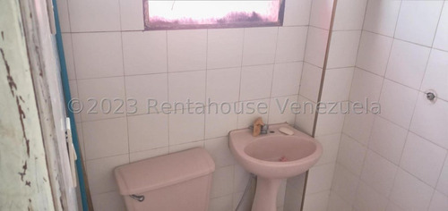 Imagen 14 de 30 de En Pleno Centro Apartamentos En Venta Barquisimeto Tu Asesor Monica Carrasquel Ofrece