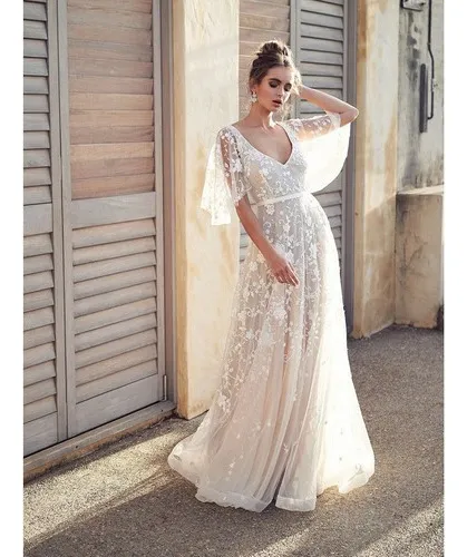 Vestido De Novia Con Mangas De Pétalos Y Cuello En V