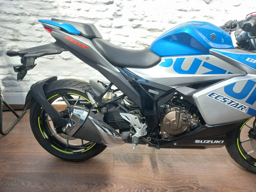 Suzuki Gixxer 250 Sf