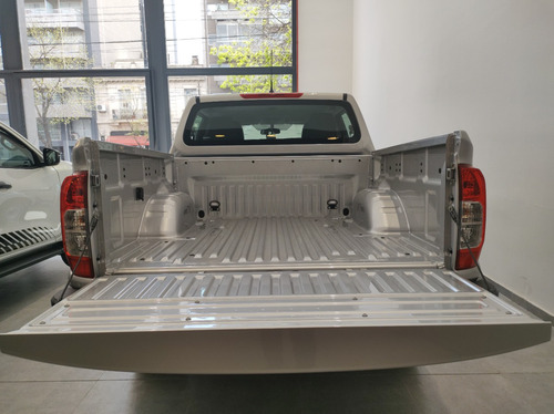 Nissan Frontier 2.3t S 4x4 Mt L22