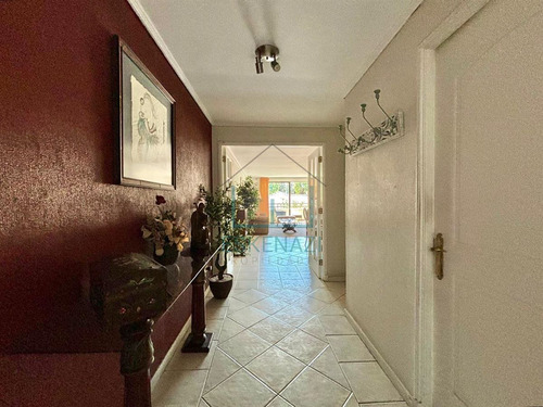 Departamento En Venta De 4 Dorm. En Las Condes