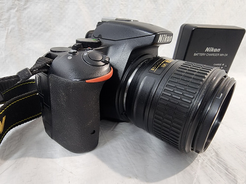 Camara Reflex Nikon D5500 Dslr Funcionando Perfecto (Usado)