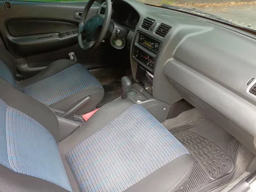 Mazda Allegro Automático Edición Especial