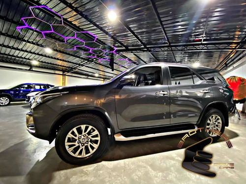 Imagen 5 de 15 de Toyota Sw4 2021 2.8 Srx 177cv 4x4 7as At