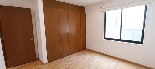 Imagen 16 de 19 de Renta Departamento De Doble Altura Con Family Room En Cuajim