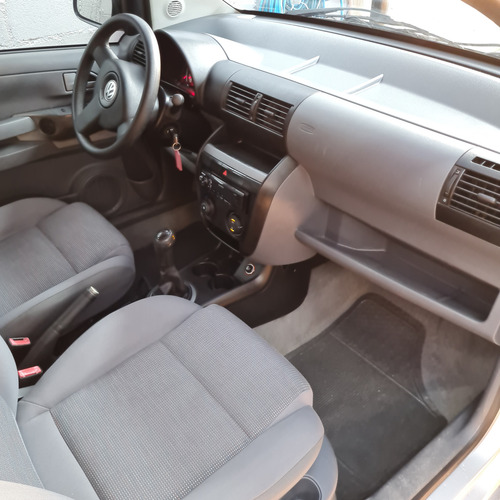 Volkswagen Fox 1.6 Vht Plus Total Flex 5p