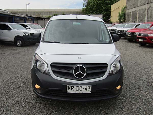 Imagen 3 de 15 de Mercedes Benz Citan 109 1.5 4x2 2018 Krdc43