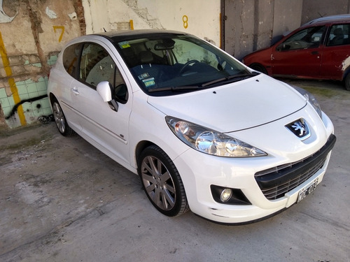 Peugeot 207 2013 1.4 Sedan Active Hdi 70cv