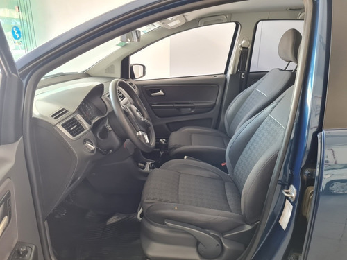 Imagen 12 de 15 de Volkswagen Suran 2015 1.6 Trendline Pro.cre.auto