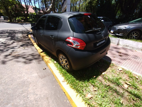 Imagen 21 de 25 de Peugeot 208 Allure 1.6 Modelo 2015 126.000 Kms