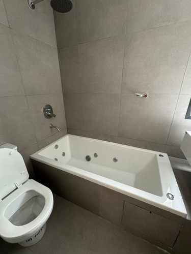 Venta 4 Amb En Barrio Norte A Estrenar Y Amenities