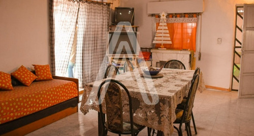 Imagen 7 de 12 de Casa Tres Dormitorios Arbilla 1