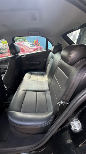 Volkswagen Gol 1.6 Vht Highline Total Flex I-motion 5p