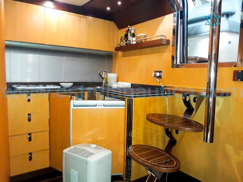 Imagem 10 de 14 de Lancha Sunseeker 40 Iate Ferretti Phantom Triton Focker Fs