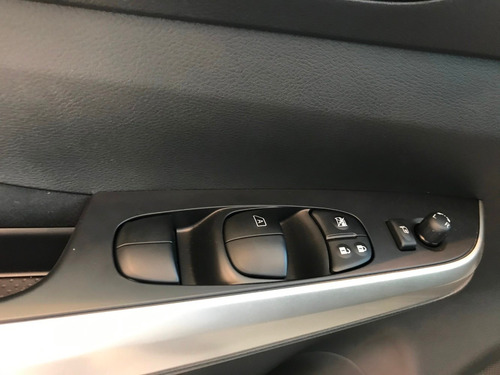 Imagen 7 de 15 de Nissan Frontier 2.3 Xe Cd 4x2 Mt Dp
