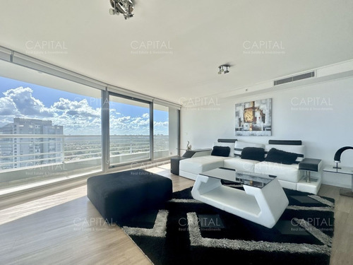 Imagen 3 de 18 de Apartamento De Tres Dormitorios Y Dependencia En Venta, Punta Del Este