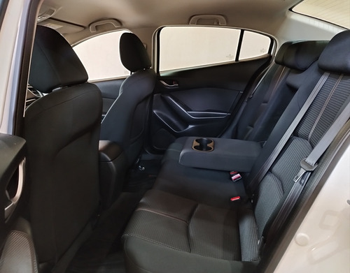 Mazda Mazda 3 Sedan S 1.6 4at