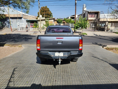 Imagen 12 de 17 de Toyota Hilux 3.0 C/d 4x4 Tdi Srv Cuero