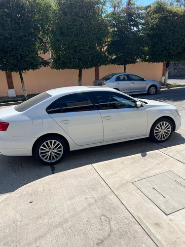 Volkswagen Jetta 2.5 Sport L5 Qc Nav B A C B E At