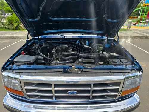 Ford F-150 5.0 Xlt Flare Side