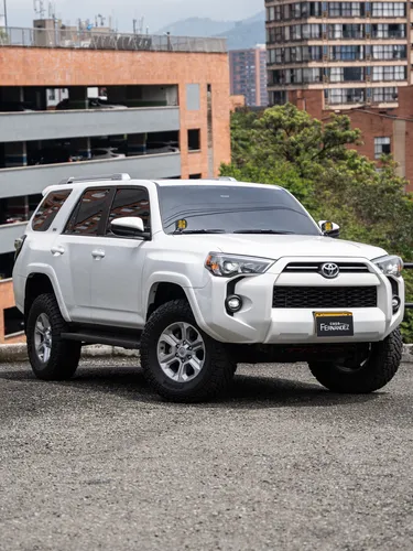 Toyota 4Runner 4.0 4Runner Sr5